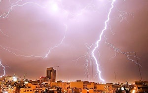 پیش‌بینی هوا | تهران گاهی باد ؛ جنوب رگبار، رعد و برق