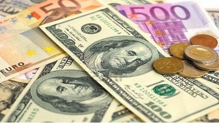 سه‌شنبه ۱۳ شهریور | صعود دلار در برابر یورو، پوند و ین