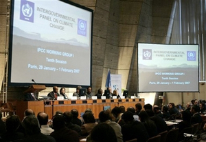 اجلاس گرمایش جهانی در مقر یونسکو پاریس -AFP