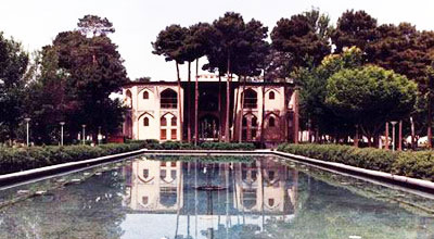 Iranian gardens - bagh-e Hasht behesht