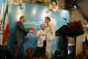 اسماعیل عباسی خبرنگار همشهری 