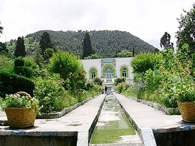 Iranian gardens - bagh-e Ashraf Belad