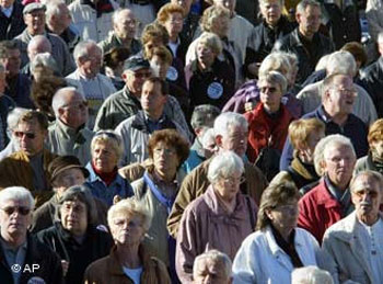 پیری جمعیت، مشکل بخش‌های وسیعی از اروپاست 