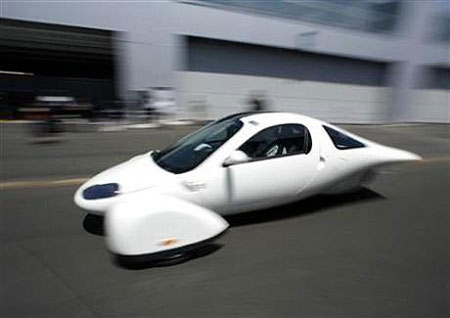 Quirky, 3-wheeled Aptera EV edges closer to launch