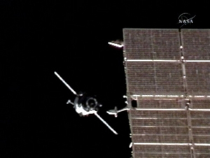 سایوز به ایستگاه فضایی نزدیک می‌شود