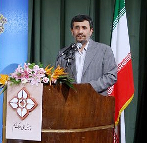 سخنرانی احمدی نژاد در همایش ملی جنگ نرم 