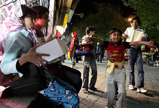 آموزش صلح به کودکان در موزه