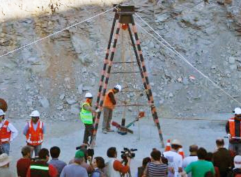 تلاش برای نجات معدنچیان شیلی