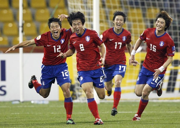 گزارش تصویری از بازی ایران و کره‌جنوبی