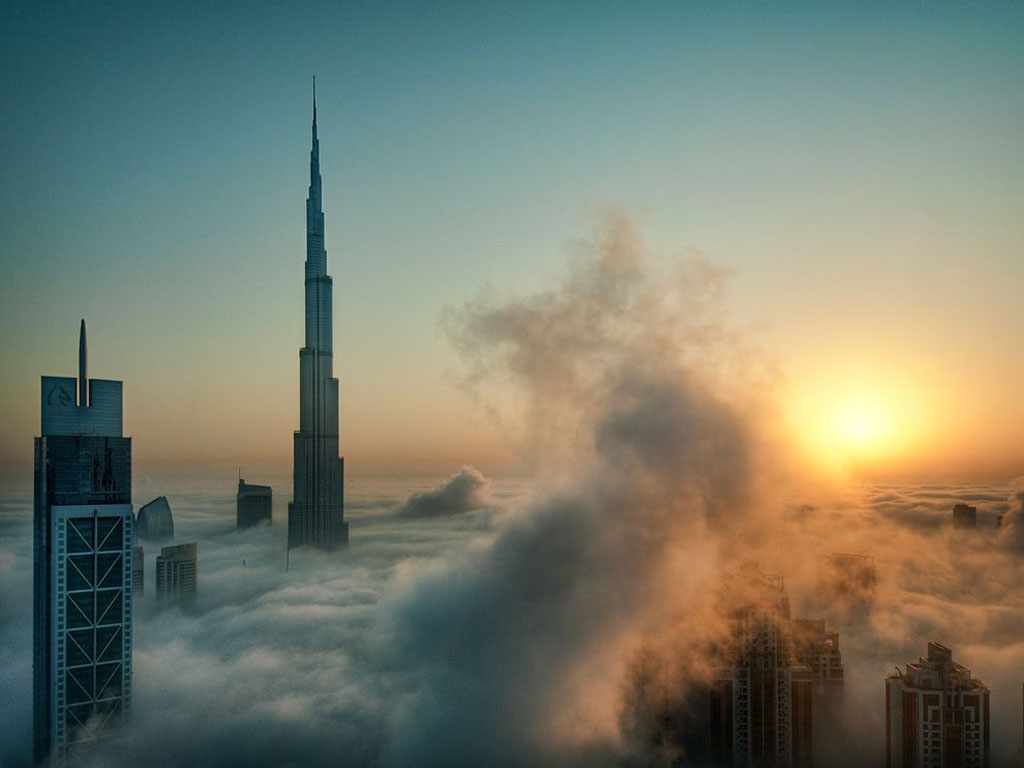 skyscraper- fog