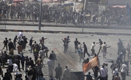 حکومت بحرین با کمک ارتش های عرب قیام مردم را سرکوب کرد