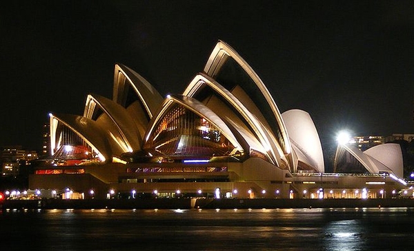 آشنایی با خانه اپرای سیدنی - استرالیا