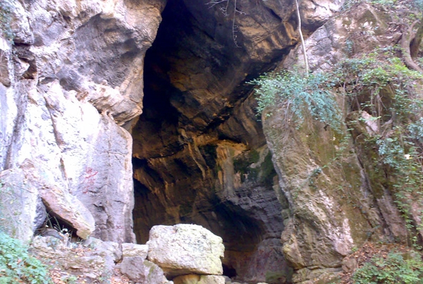 آشنایی با غار شیرآباد - گلستان