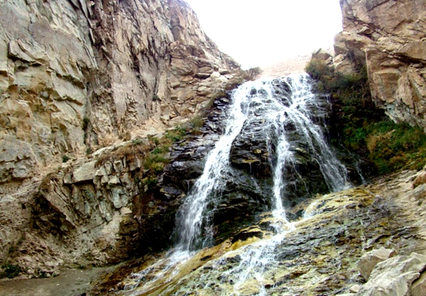 آشنایی با آبشار شکرآب - تهران