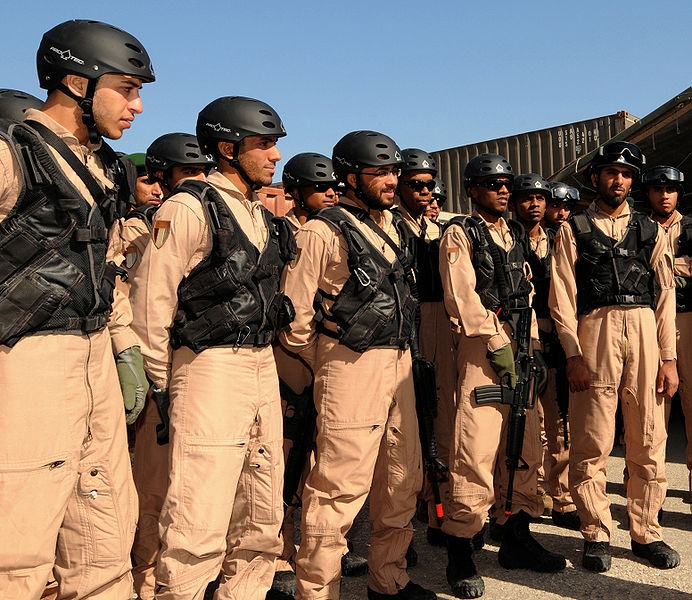  سربازان ارتش امارات زبان فارسی یاد می گیرند