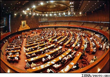 پارلمان پاکستان حملات آمریکا به این کشور را محکوم کرد