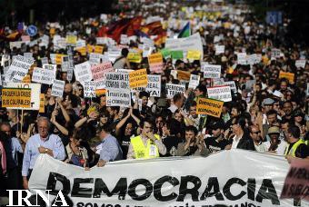 معترضان در اسپانیا خواستار تغییر قانون انتخابات هستند