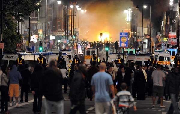 گزارش تصویری از  ناآرامی‌های لندن