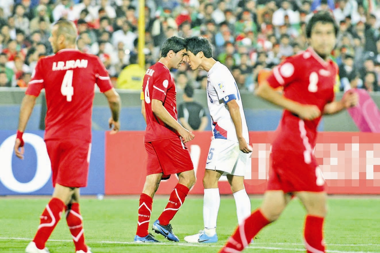 فوتبال - ایران و کره