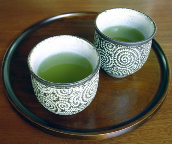 چای سبز و کاهش خطر ابتلای زنان به سرطان‌های دستگاه گوارش