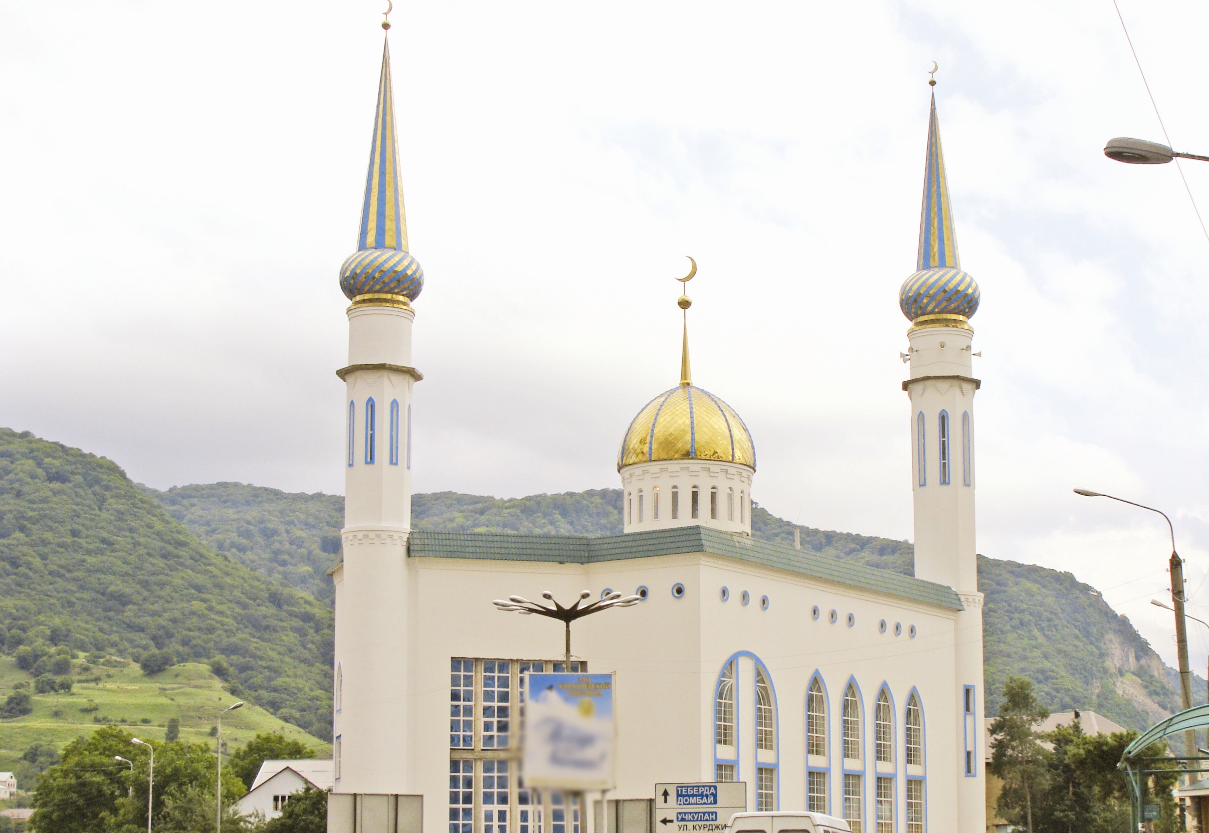 مسجدی در شهر کاراچایفسک روسیه