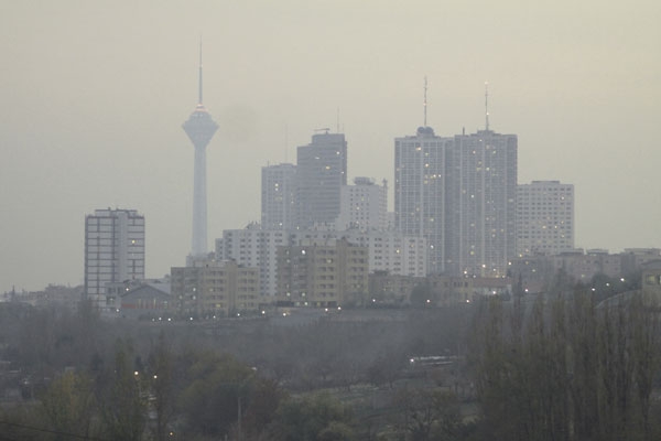تصاویر آلودگی هوای تهران در گزارش همشهری آنلاین