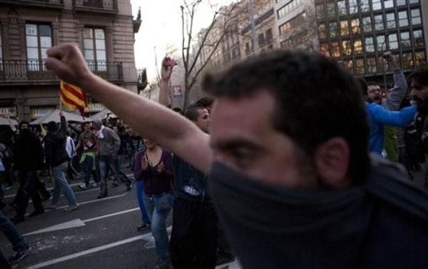 اعتصاب، تظاهرات و سرکوب در اسپانیا