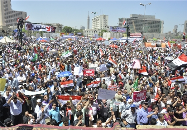 تظاهرات میلیونی مردم مصر در حمایت از اهداف انقلاب