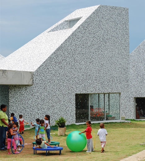 آشنایی با معماری مهدکودکی در کلمبیا