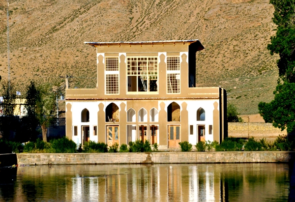 آشنایی با بنای تاریخی چشمه علی - سمنان