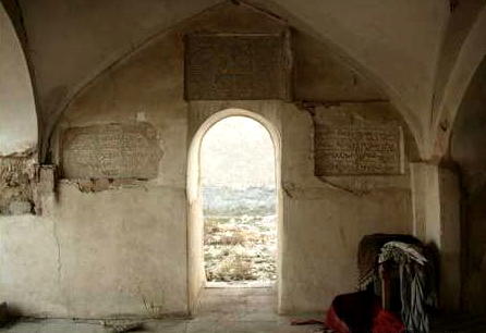 آشنایی با دروازه پیر شبیب - فارس