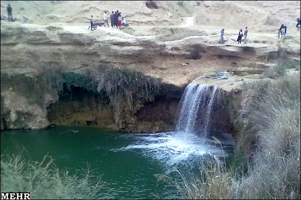 آشنایی با آبشار تلخ‌آب - بوشهر