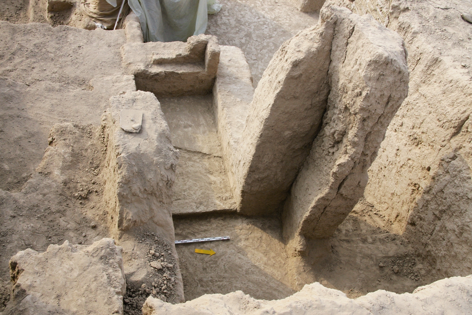 آثار باستانی - جیرفت