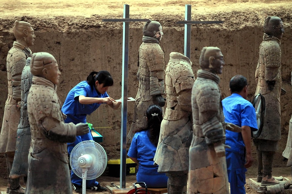 کشف نگهبانان مقبره امپراطور پس از دو هزار سال در چین