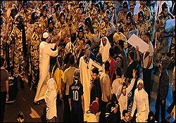 طنین الله اکبر شیعیان معترض در مسجدالنبی