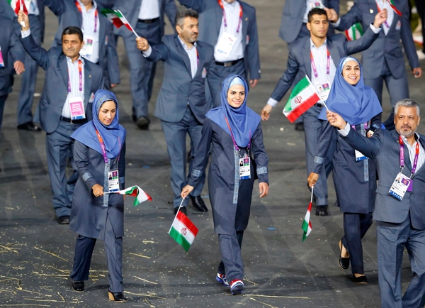 گزارش تصویری رژه کاروان المپیکی ایران با پرچمداری مظاهری
