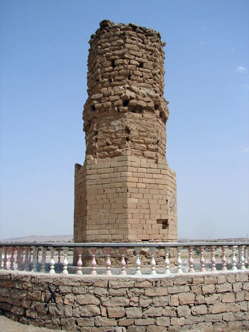 آشنایی با برج کلاه‌فرنگی شوشتر - خوزستان