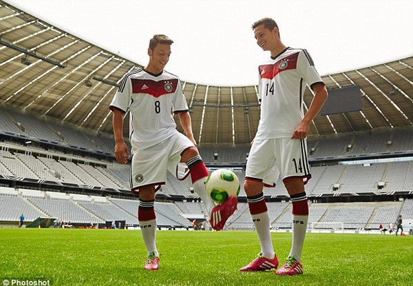  لباس آلمان در جام جهانی ۲۰۱۴