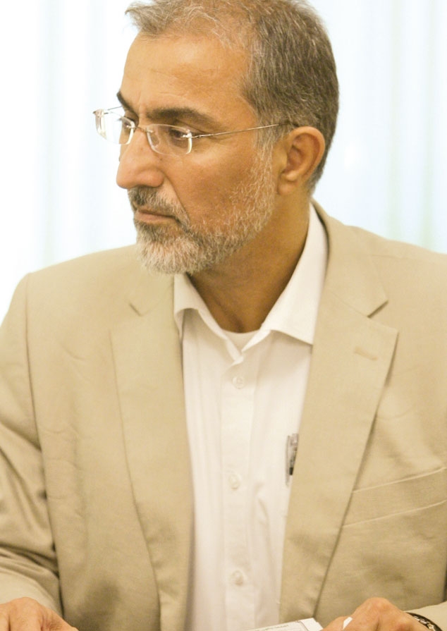 دکتر حسین راغفر