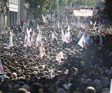 روز تظاهرات و اعتصاب بزرگ در یونان
