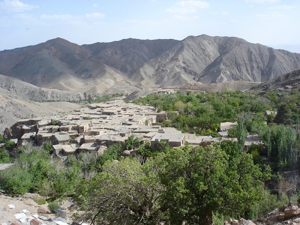 روستای تاریخی چنشت