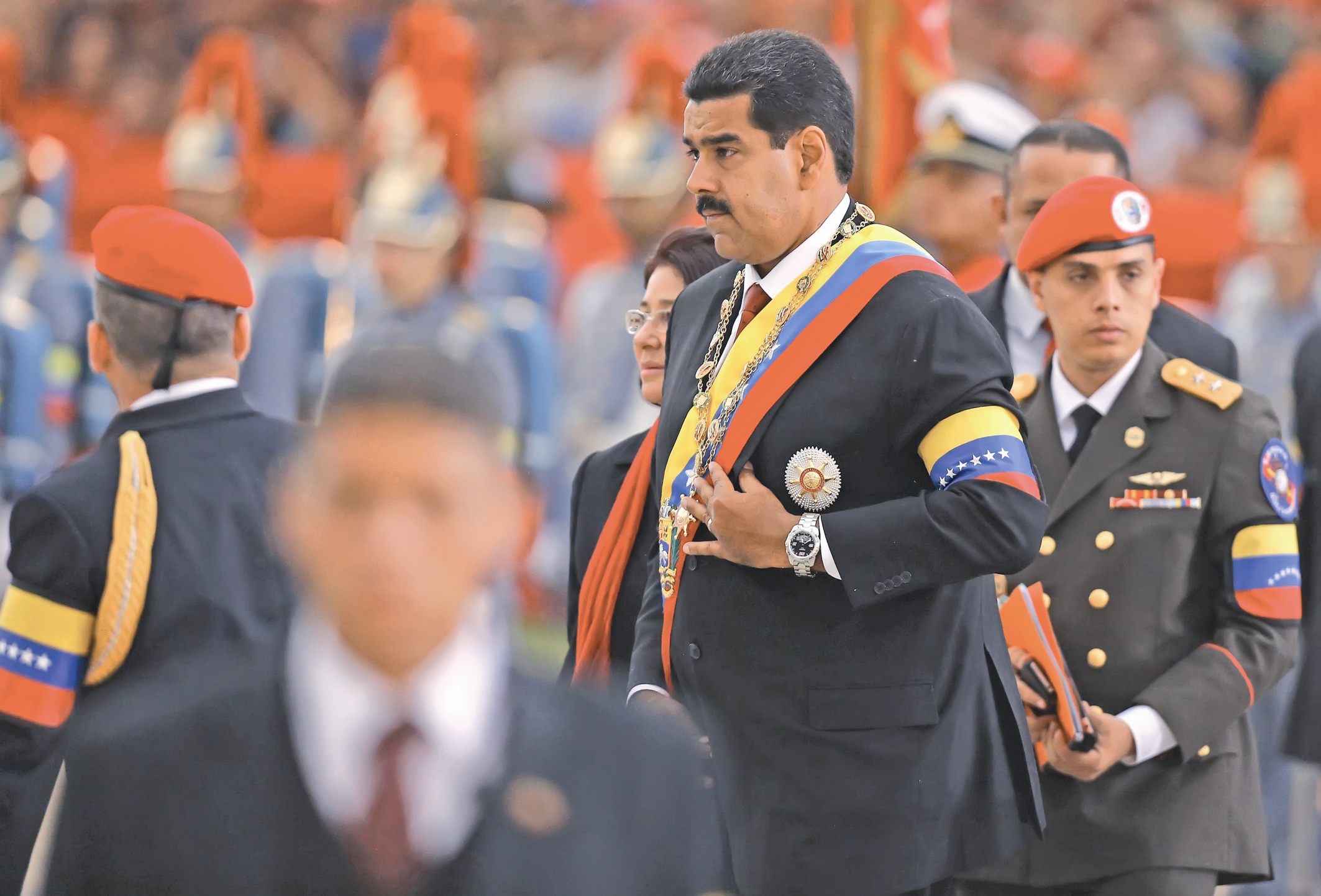 آیا جنجال‌های پس از انتخابات ونزئلا، مادورو  را  رها خواهد کرد؟ 