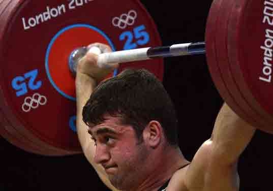 سعید محمدپور وزنه بردار المپیکی