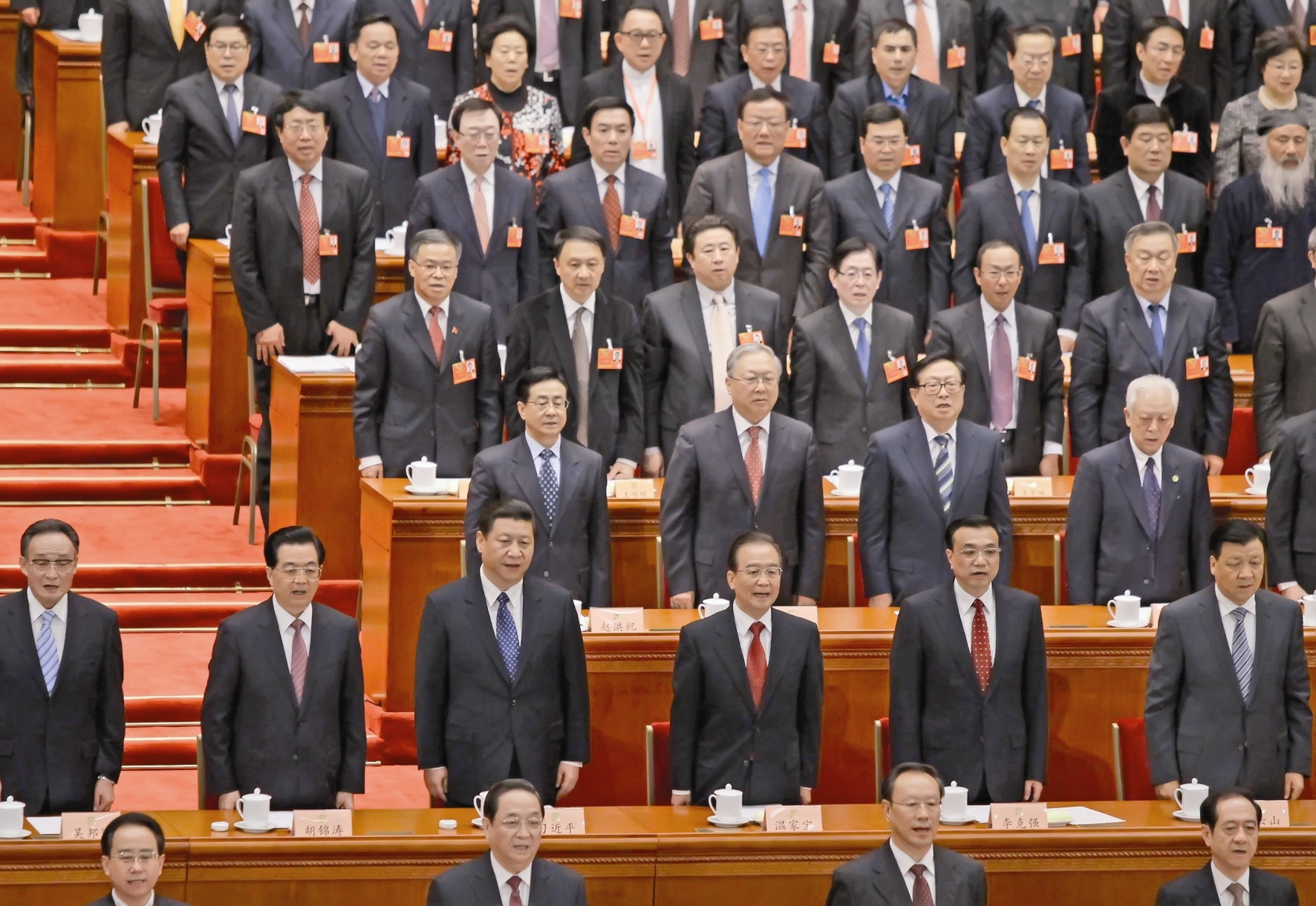 آیا دیوار سیاسی چین فرو می‌ریزد؟