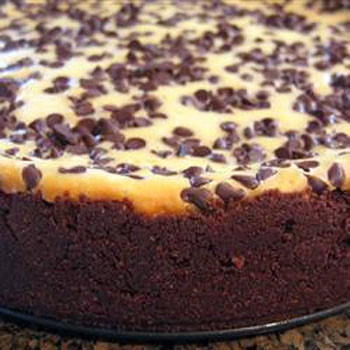 آشنایی با روش تهیه کیک پنیر شکلاتی با خرده‌های شکلات