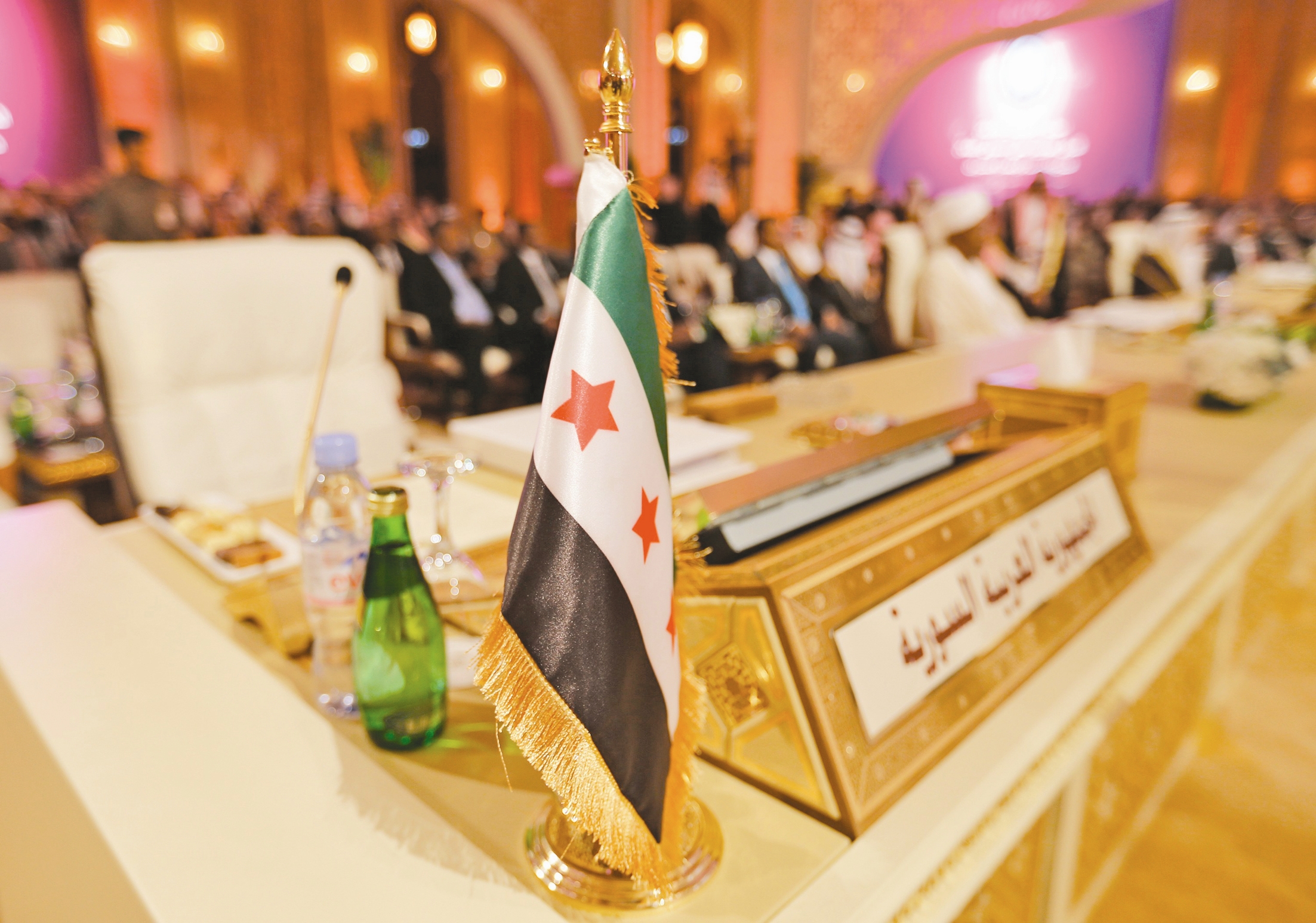 اتحادیه عرب صندلی سوریه را در اختیار مخالفان بشار اسد قرارداده است.
