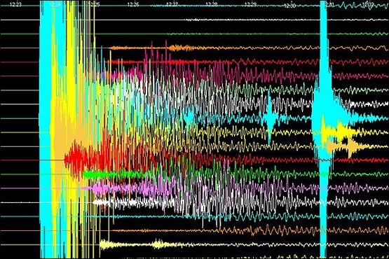 گزارش اولیه زلزله ۶.۱ ریشتری هرمزگان؛ کوه ریزش کرد | خسارت به منازل مردم | تا راس الخمیه امارات زلزله احساس شد