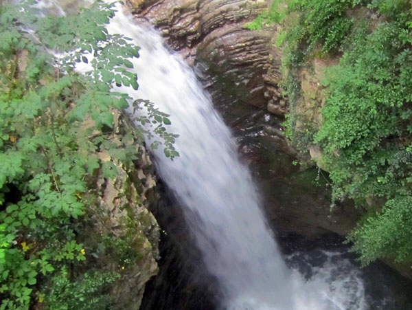 آشنایی با آبشار ویسادار - گیلان