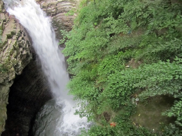 آشنایی با آبشار ویسادار - گیلان