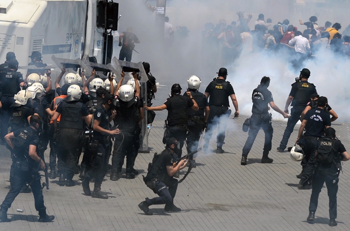 اوج اعتراضات در ترکیه
